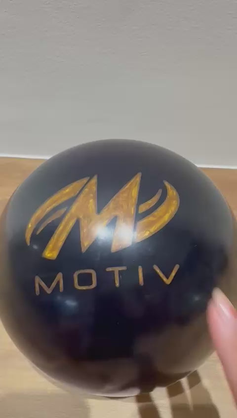 Motiv Black Venom